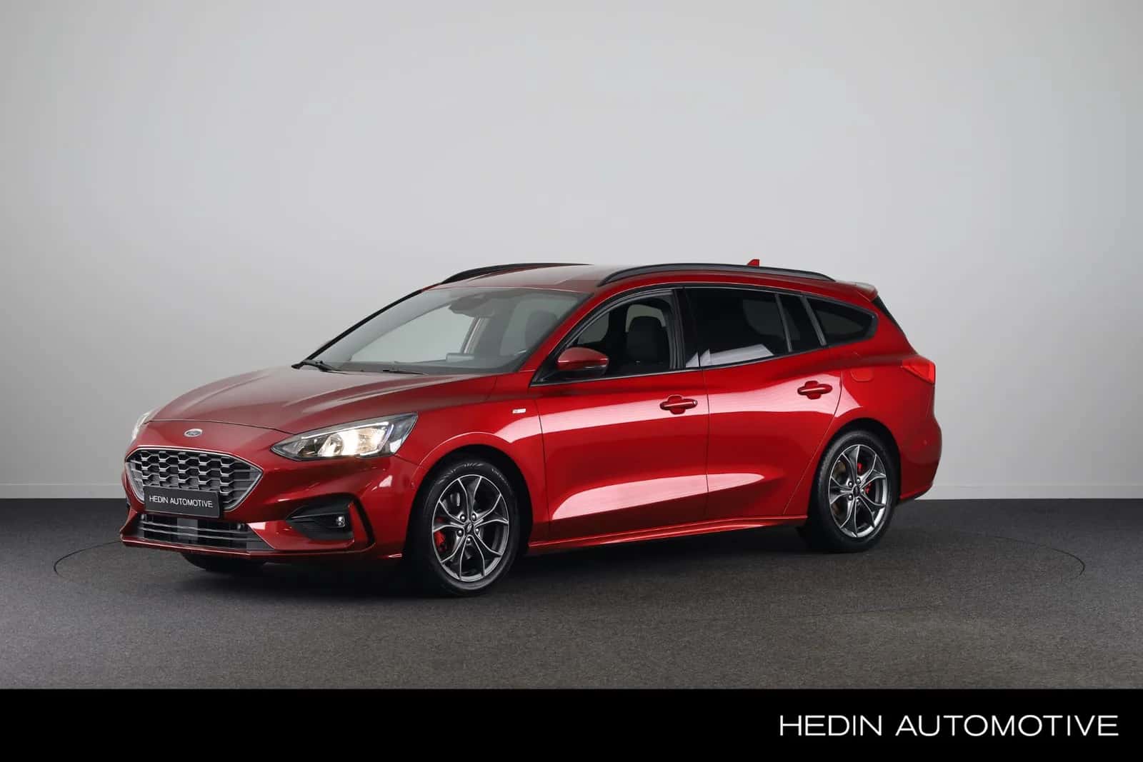 Ford Focus (2019) — foto 1