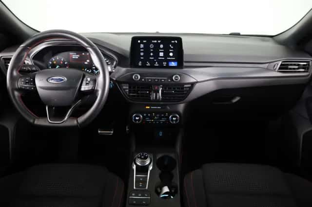 Ford Focus (2019) thumbnail 3