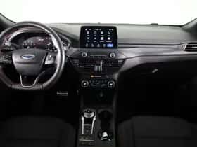 Ford Focus (2019) thumbnail 3