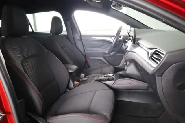 Ford Focus (2019) thumbnail 34