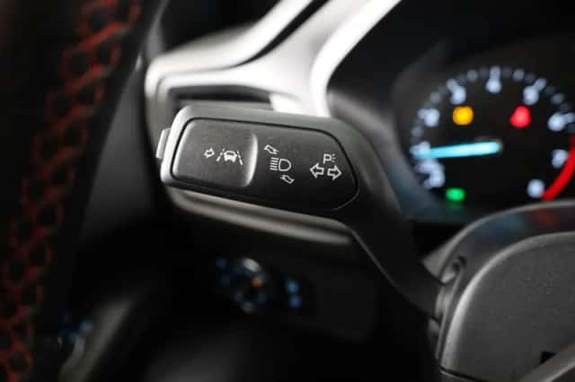Ford Focus (2023) thumbnail 28