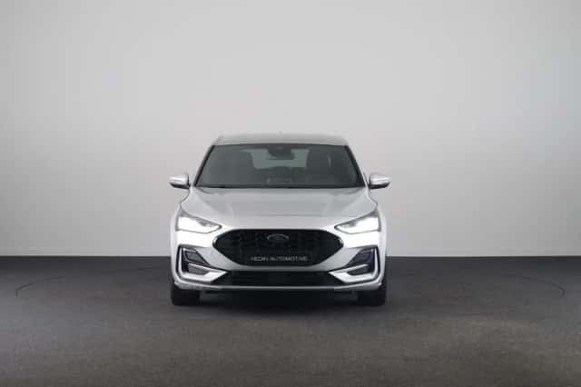 Ford Focus (2023) thumbnail 7