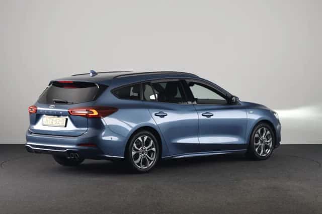 Ford Focus (2025) thumbnail 2