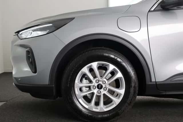 Ford Kuga (2025) thumbnail 5