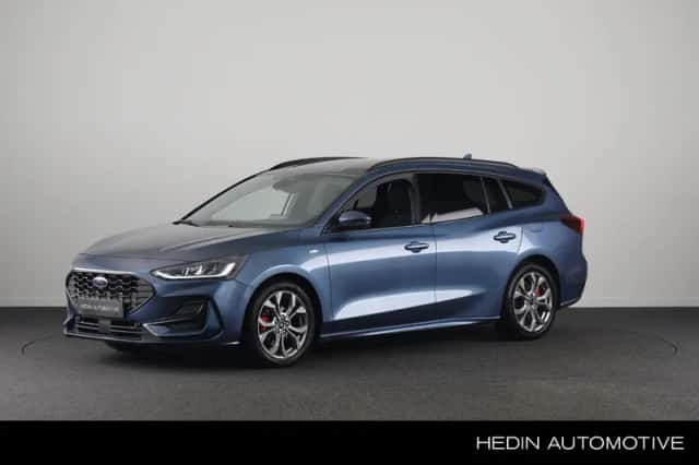 Ford Focus (2022) thumbnail 1