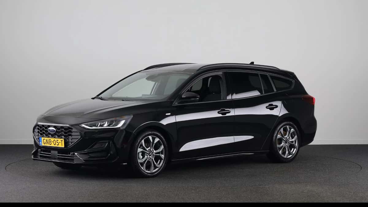 Ford Focus (2024) — foto 1