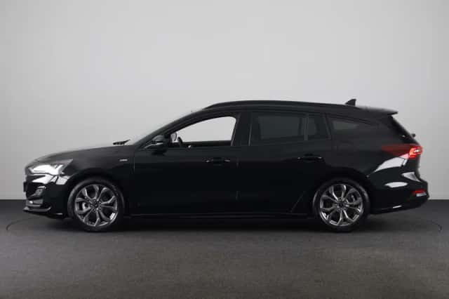 Ford Focus (2024) thumbnail 2