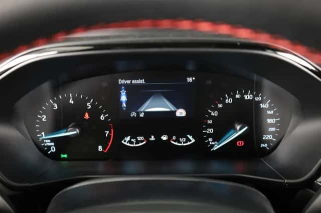 Ford Focus (2024) thumbnail 10