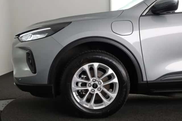 Ford Kuga (2024) thumbnail 5