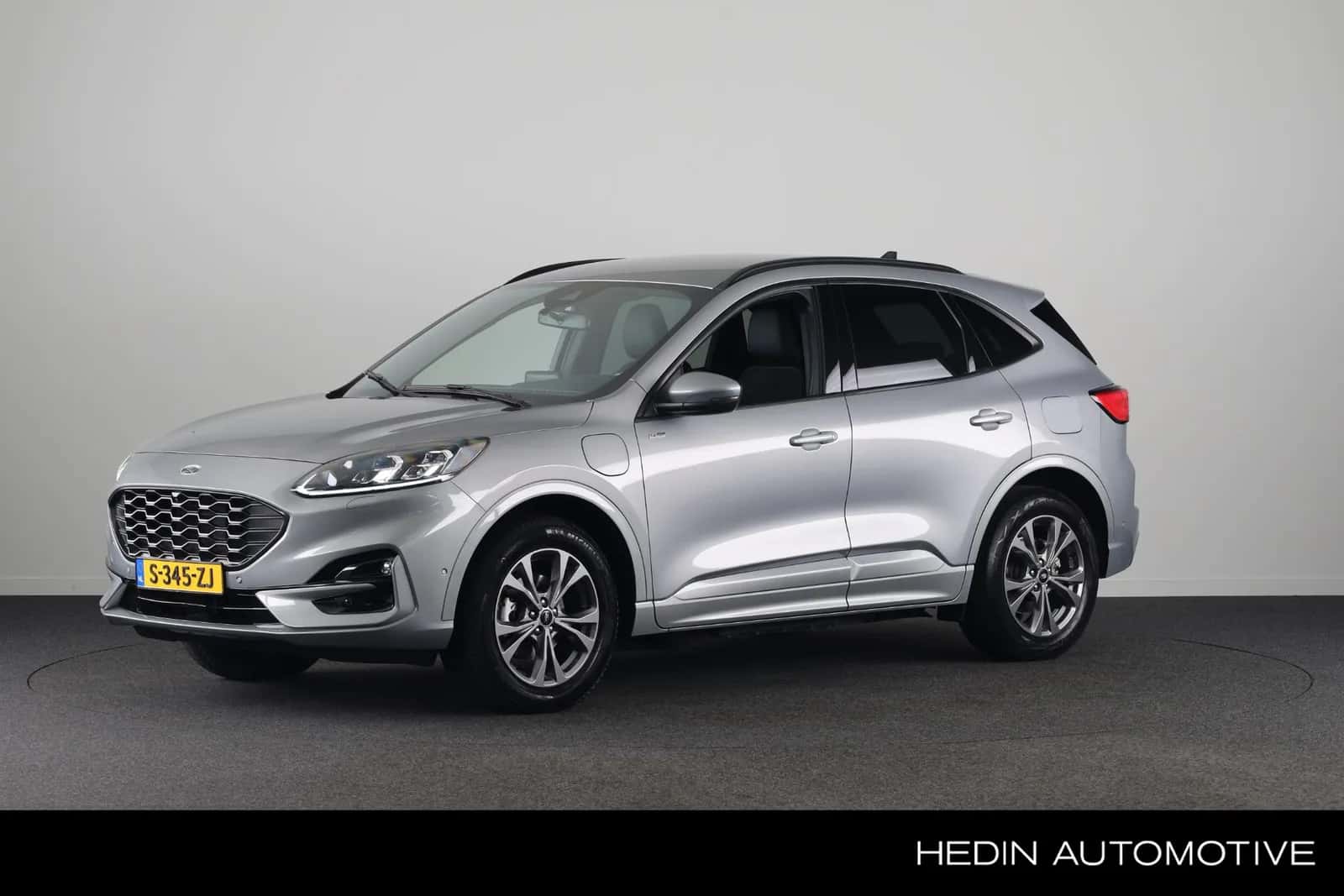 Ford Kuga (2022) — foto 1