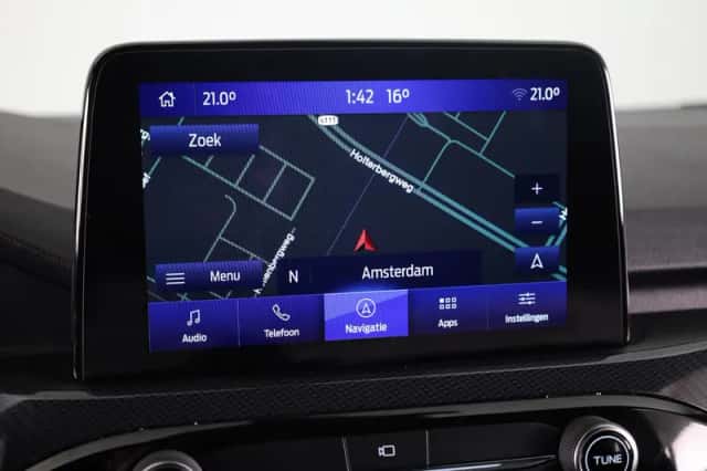 Ford Kuga (2022) thumbnail 16