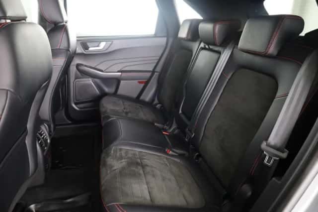 Ford Kuga (2022) thumbnail 24