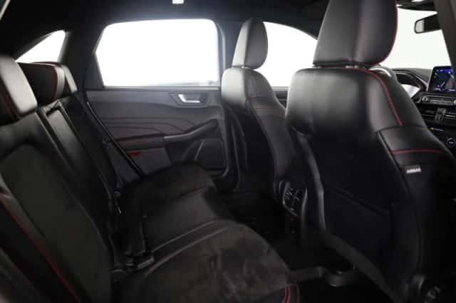Ford Kuga (2022) thumbnail 27