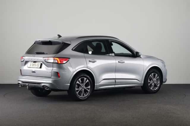 Ford Kuga (2022) thumbnail 7