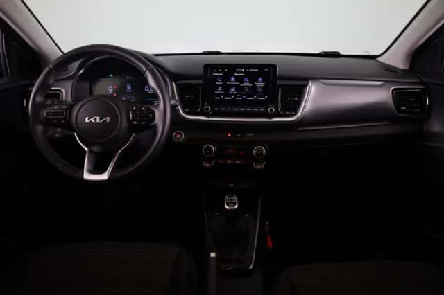 Kia Stonic (2025) thumbnail 3