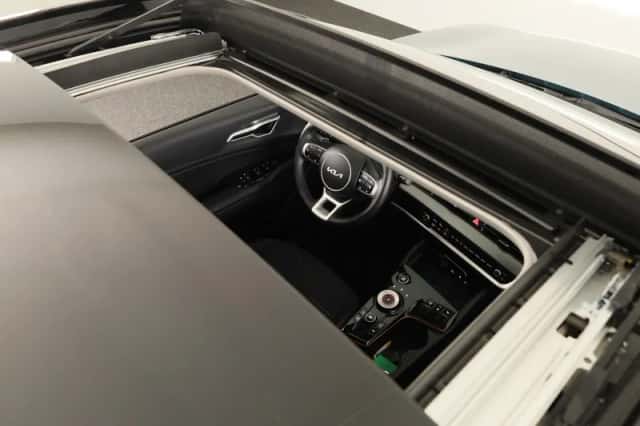 Kia Sportage (2024) thumbnail 2