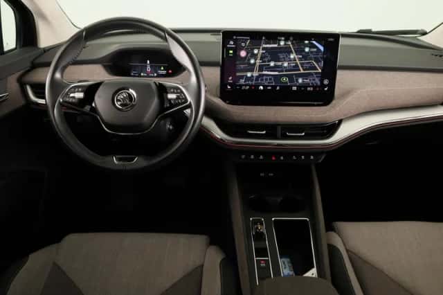 Škoda Enyaq (2021) thumbnail 3