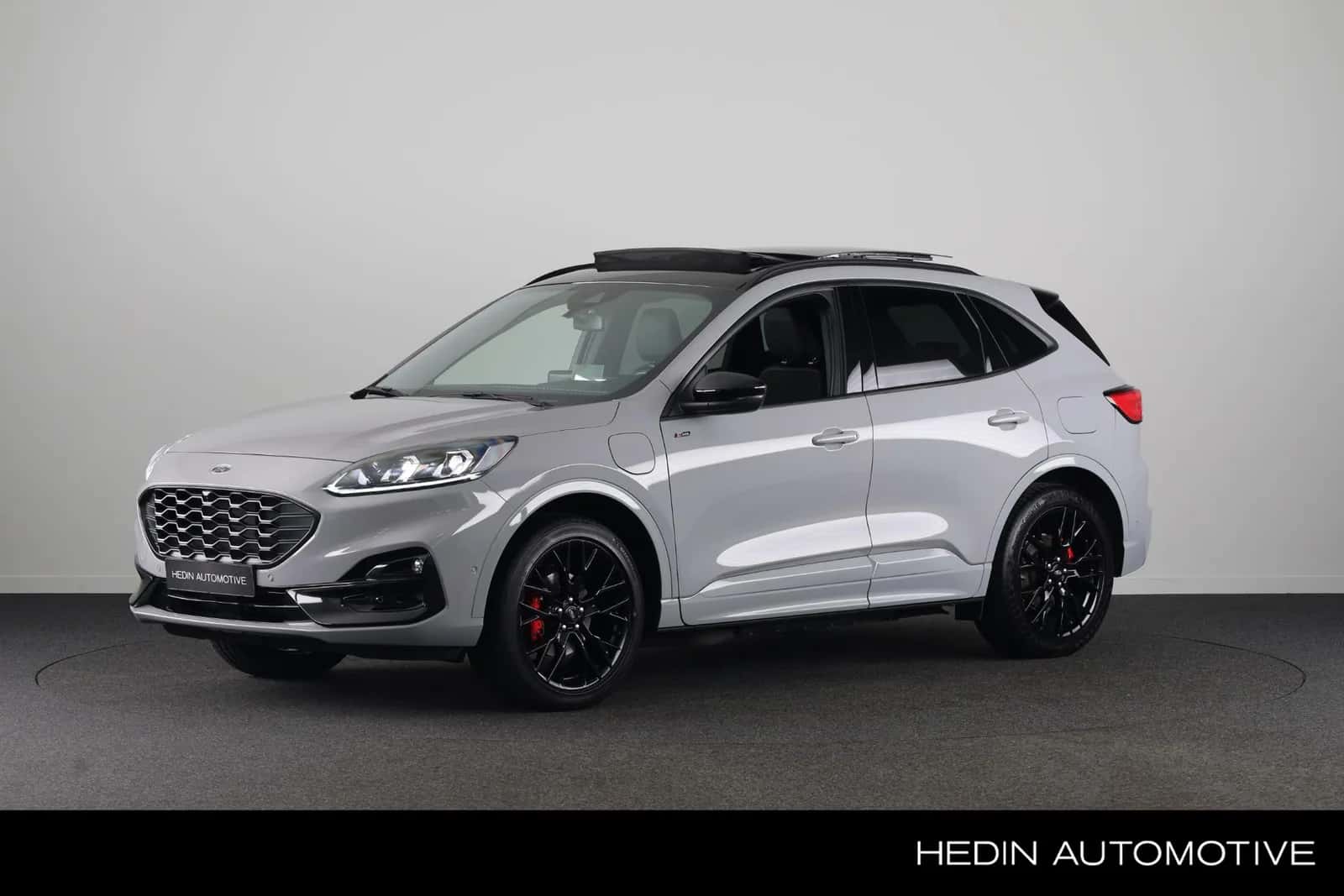 Ford Kuga (2024) — foto 1