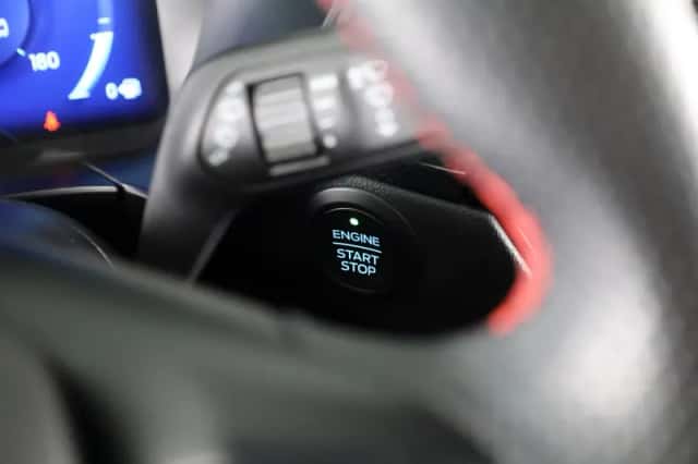 Ford Kuga (2024) thumbnail 31