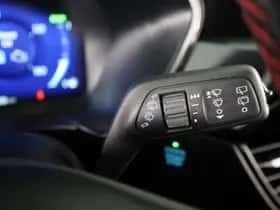 Ford Kuga (2024) thumbnail 39