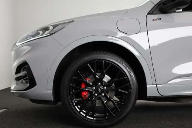 Ford Kuga (2024) thumbnail 41