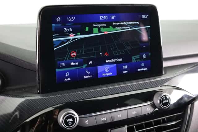 Ford Kuga (2023) thumbnail 12