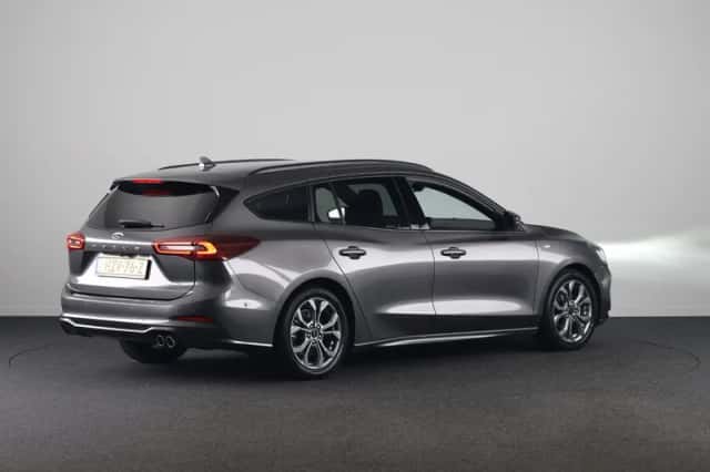Ford Focus (2025) thumbnail 2