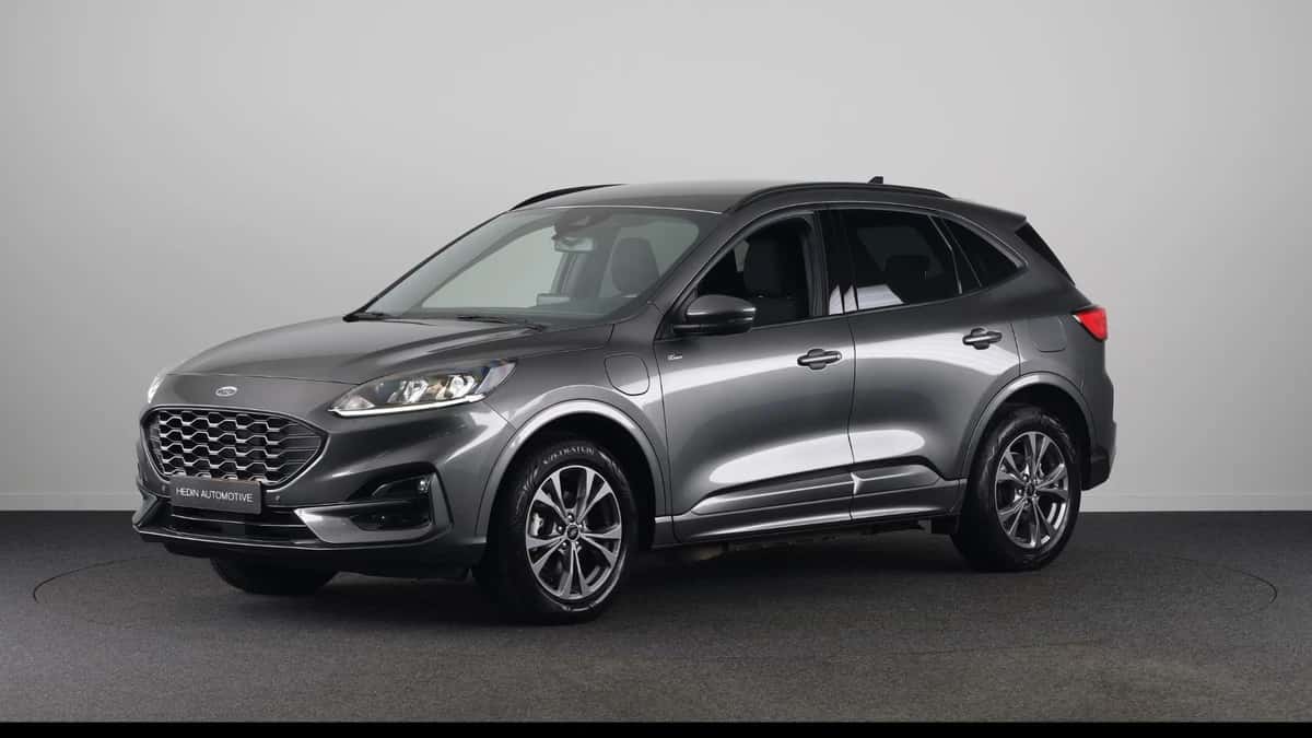 Ford Kuga (2023) — foto 1