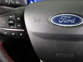 Ford Kuga (2023) thumbnail 16