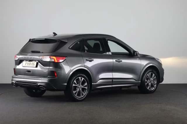 Ford Kuga (2023) thumbnail 5