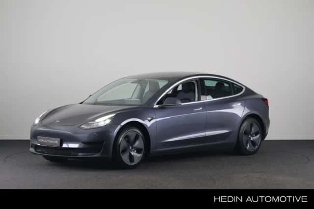 Tesla Model 3 (2020) thumbnail 1