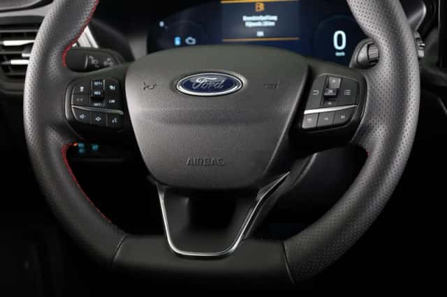 Ford Kuga (2024) thumbnail 16