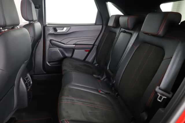Ford Kuga (2024) thumbnail 21