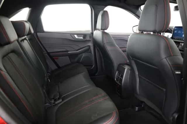 Ford Kuga (2024) thumbnail 26