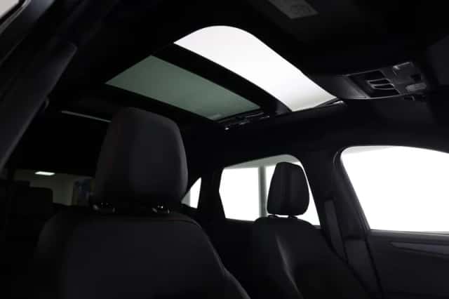 Ford Kuga (2024) thumbnail 39