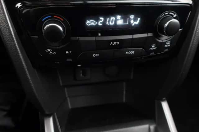 Suzuki Vitara (2019) thumbnail 15