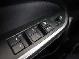 Suzuki Vitara (2019) thumbnail 18