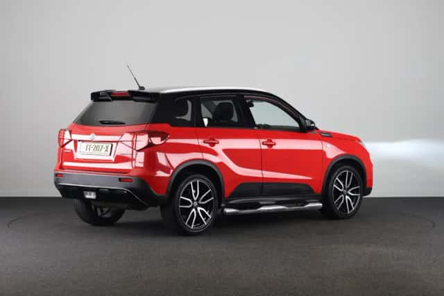 Suzuki Vitara (2019) thumbnail 5