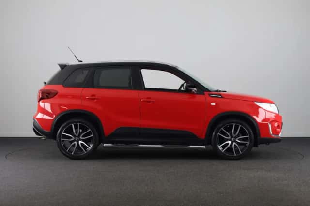 Suzuki Vitara (2019) thumbnail 6