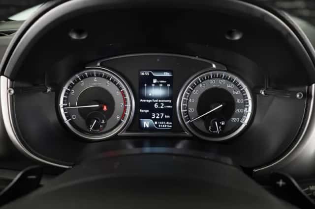 Suzuki Vitara (2019) thumbnail 9
