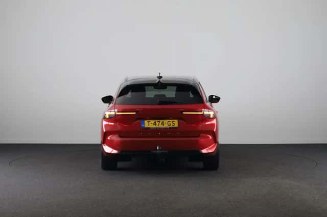 Opel Astra (2023) thumbnail 9