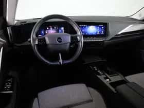 Opel Astra (2023) thumbnail 10