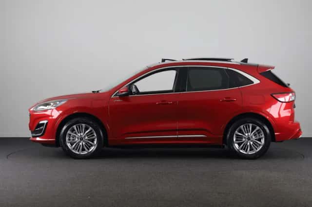 Ford Kuga (2021) thumbnail 3