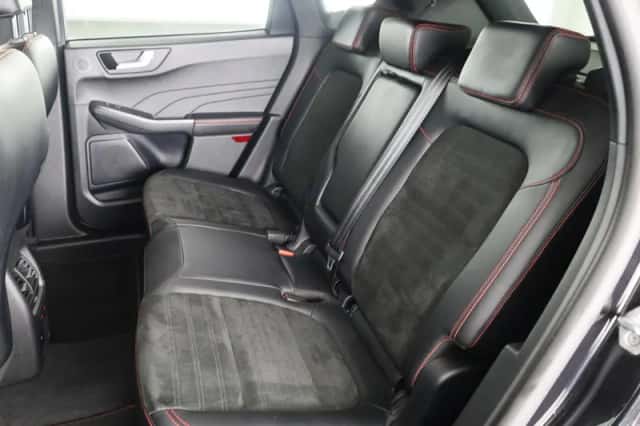 Ford Kuga (2023) thumbnail 28