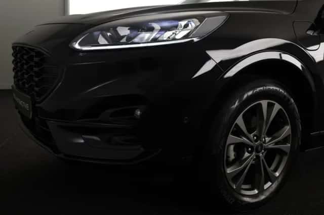Ford Kuga (2023) thumbnail 36