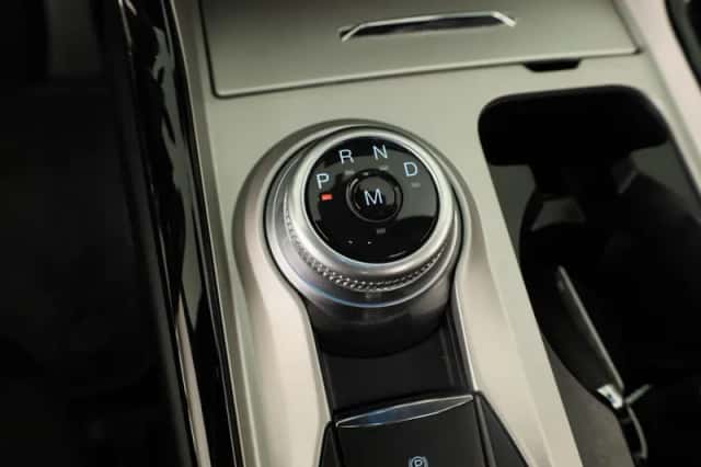Ford Explorer (2024) thumbnail 14