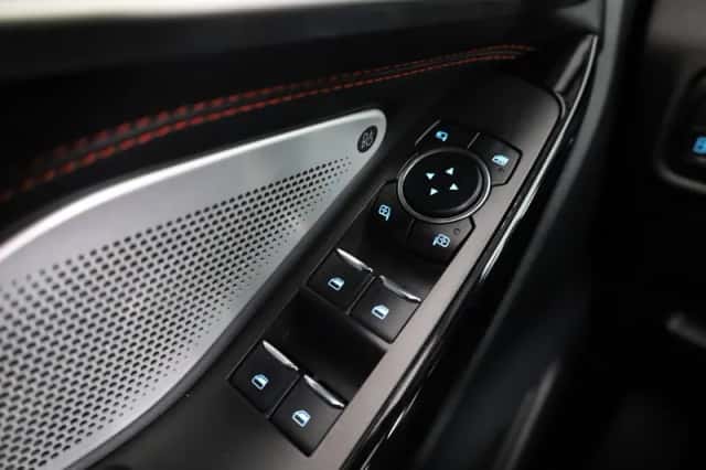 Ford Explorer (2024) thumbnail 20
