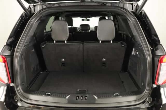 Ford Explorer (2024) thumbnail 23