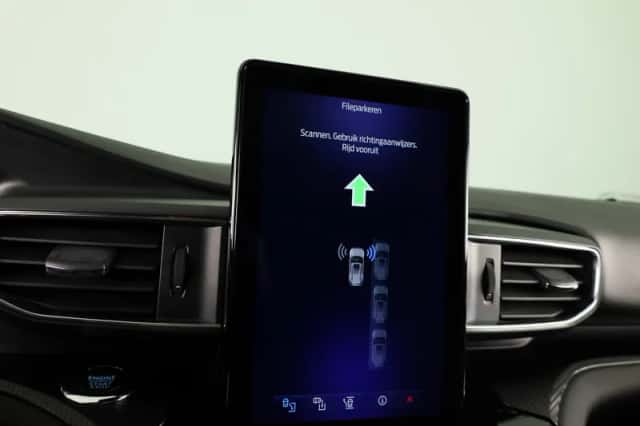 Ford Explorer (2024) thumbnail 31
