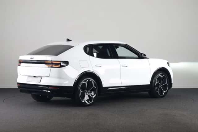 Ford Capri (2025) thumbnail 2